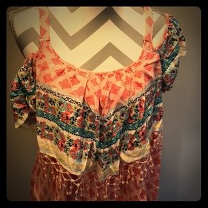 Cute cold shoulder too